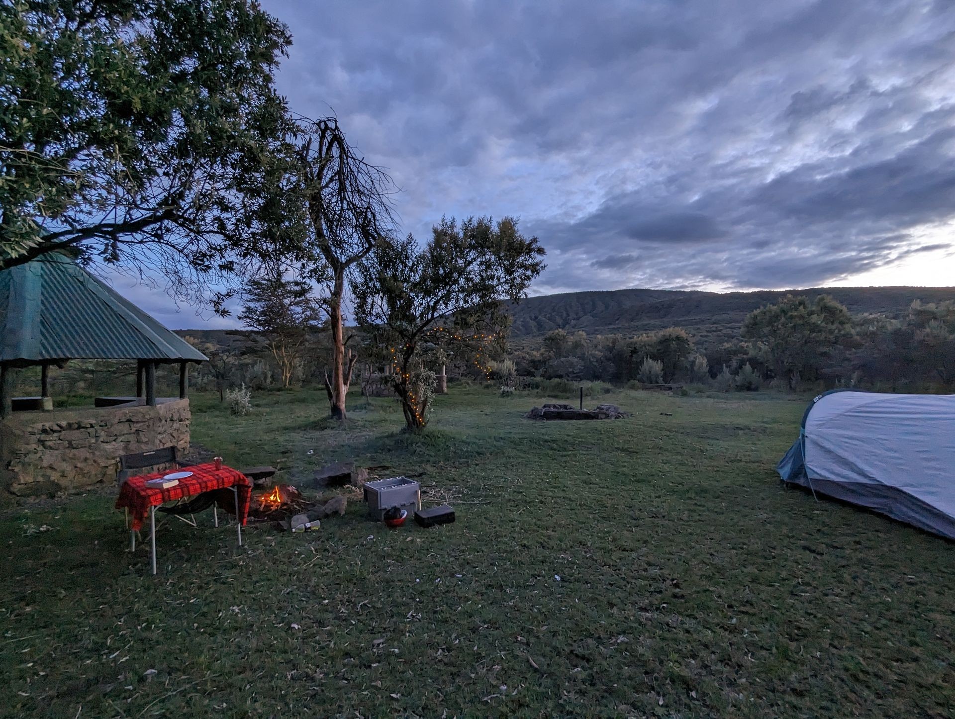Tent rental and cooking equipment at Mt Longonot base